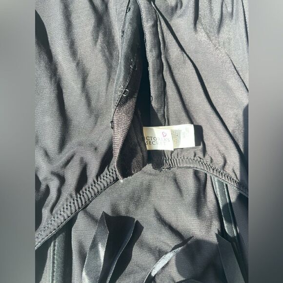 Victoria’s Secret 💫Corset 💫black - Picture 2 of 2